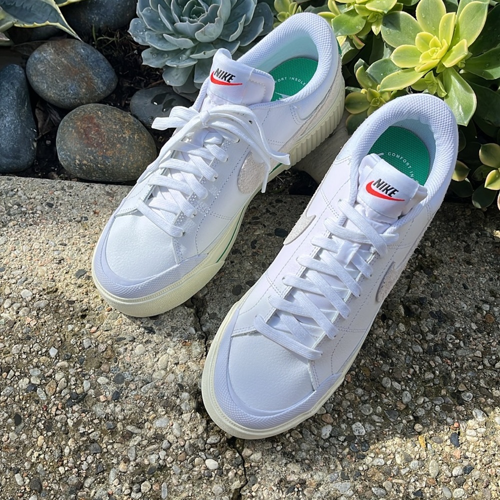 Nike Court Legacy Lift Sneakers - Picture 12 of 16